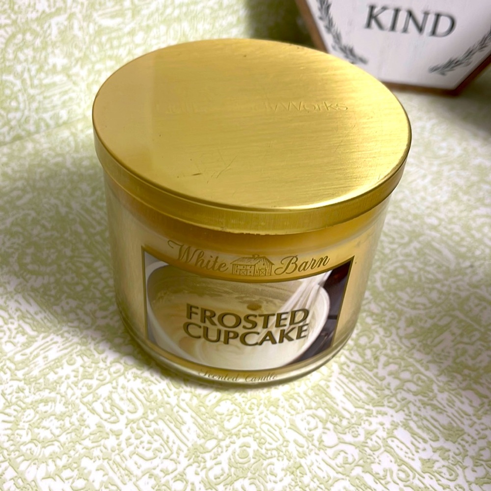 Bath & Body Works Candle